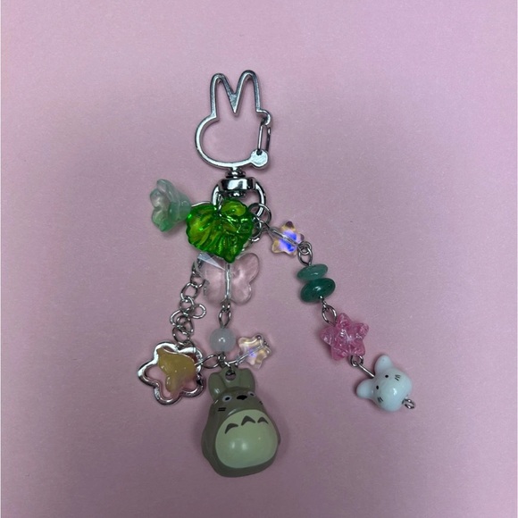 Cute Totoro Keychain with Charms - Picture 1 of 2